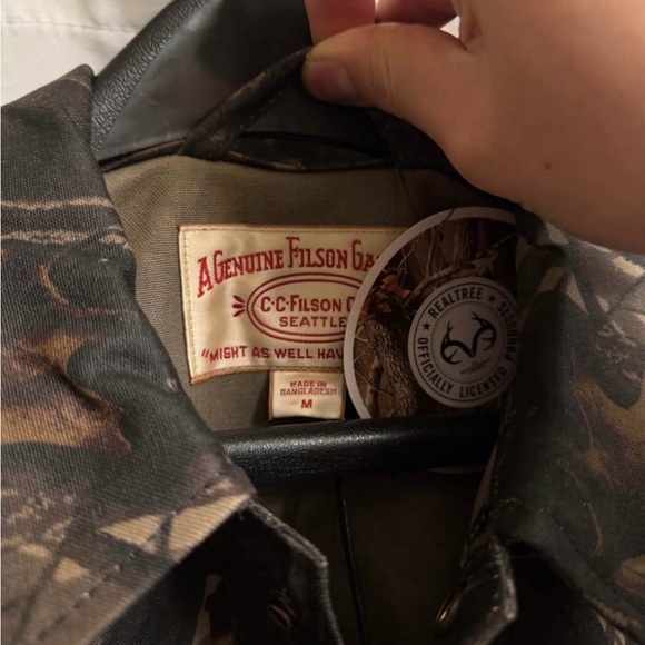 Filson RealTree Hardwoods Tin Cloth Cruiser Jacket - Picture 3 of 4